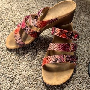 Women’s Vionic wedge sandals